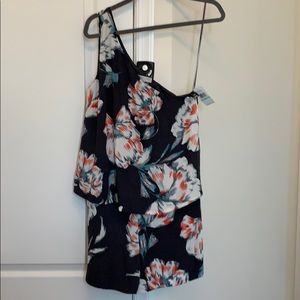 Grey with flowers One-Shoulder Romper